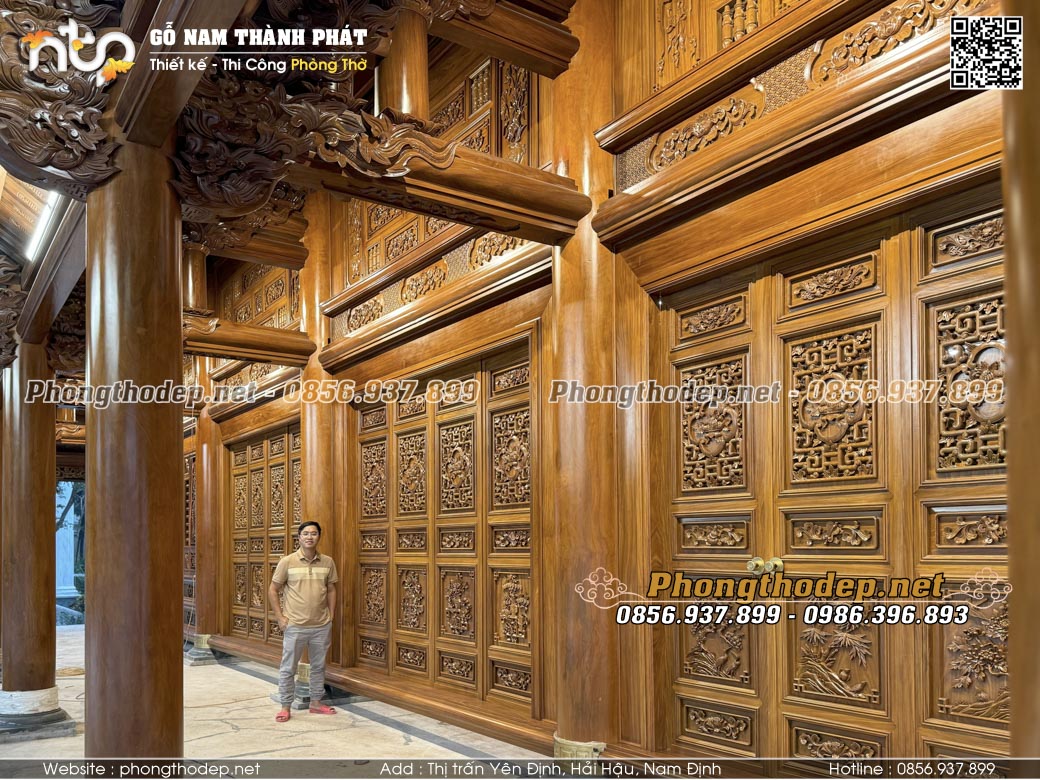 Mẫu cửa bức bàn 4 cánh gỗ gõ đỏ Pachy siêu to và đẳng cấp